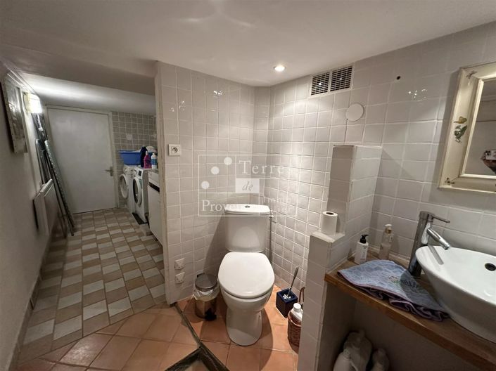Image No.27-4 Bed House for sale