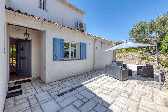 Image No.27-5 Bed House for sale