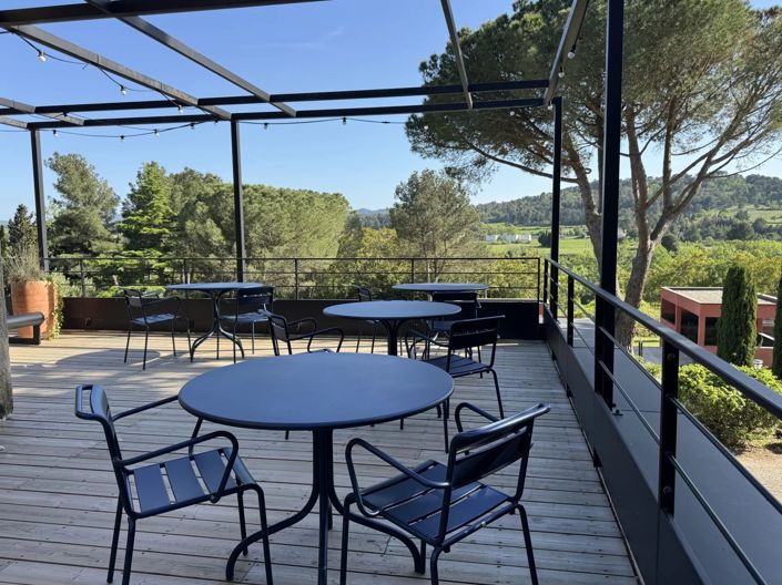 Image No.30-6 Bed House for sale