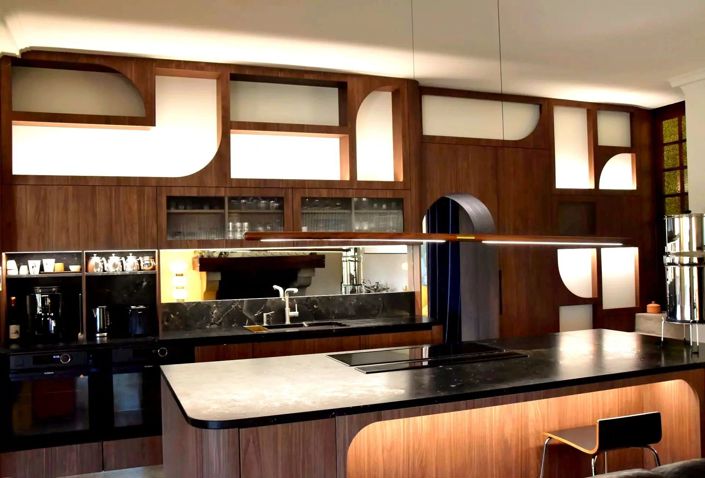 Image No.6-6 Bed House for sale