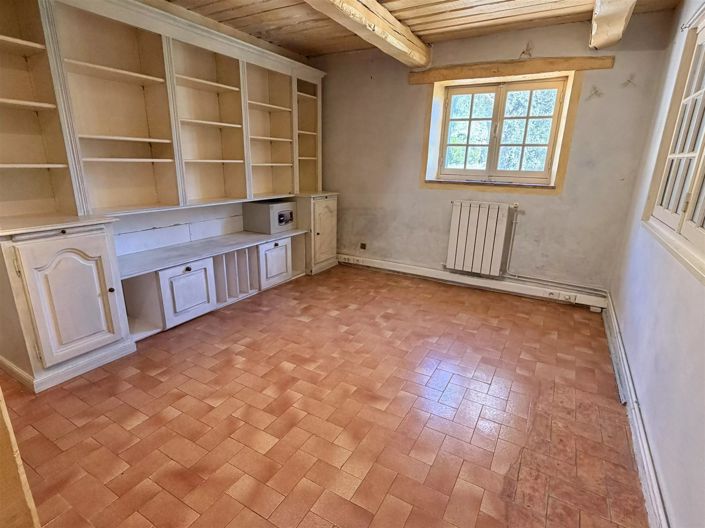 Image No.16-4 Bed House for sale