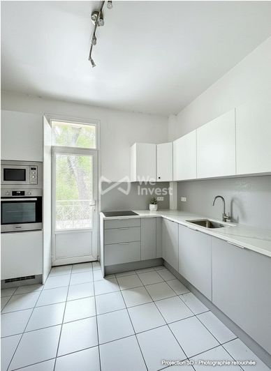 Image No.9-5 Bed Property for sale