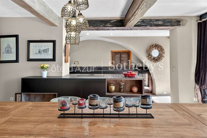 Image No.7-3 Bed Property for sale