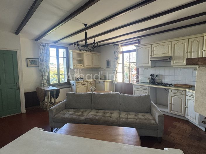 Image No.7-6 Bed House for sale