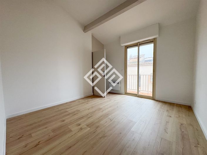 Image No.4-4 Bed Apartment for sale