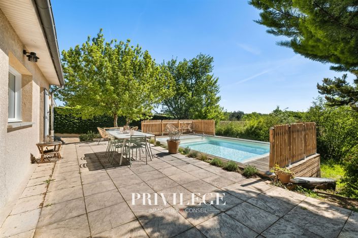 Image No.3-5 Bed House for sale