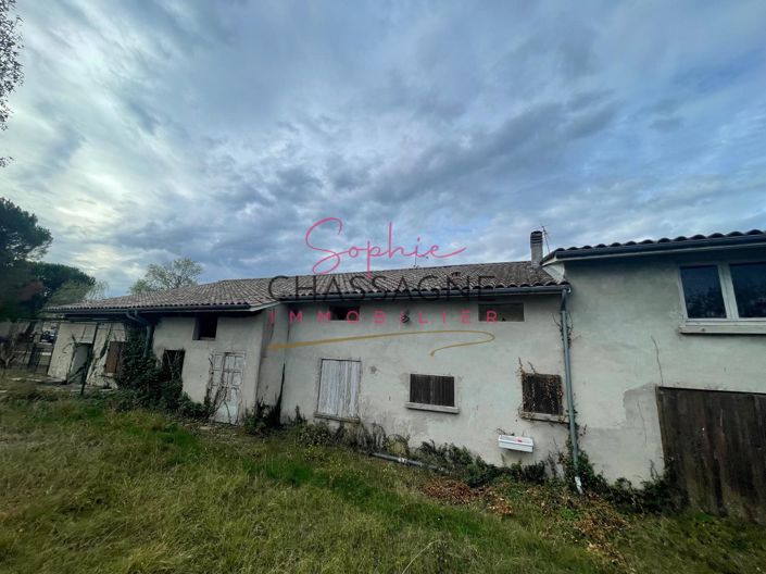 Image No.6-4 Bed House for sale