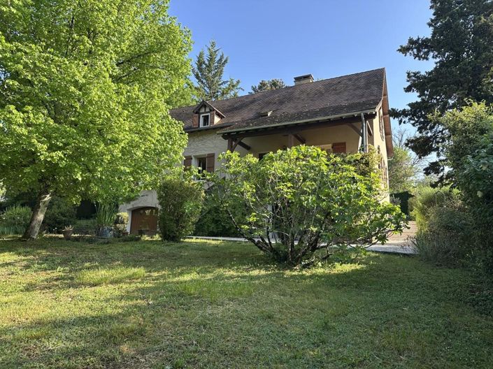 Image No.2-6 Bed House for sale