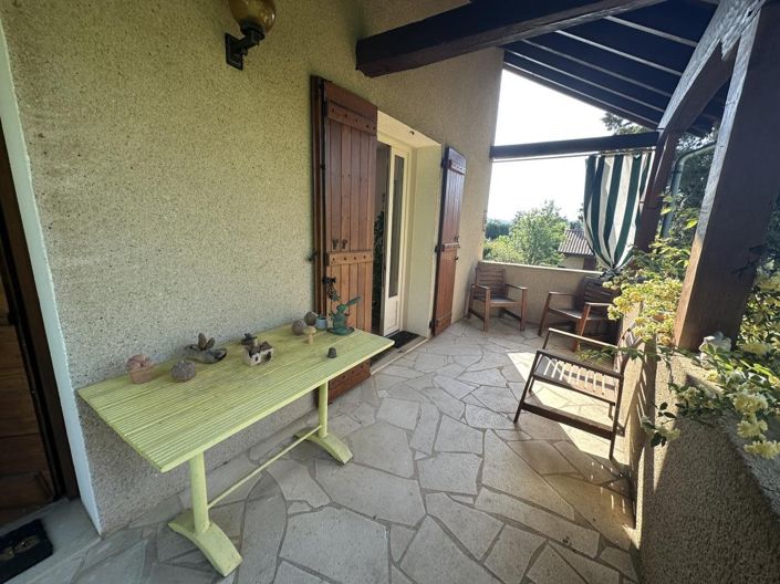 Image No.20-6 Bed House for sale