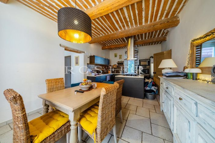 Image No.6-17 Bed House for sale
