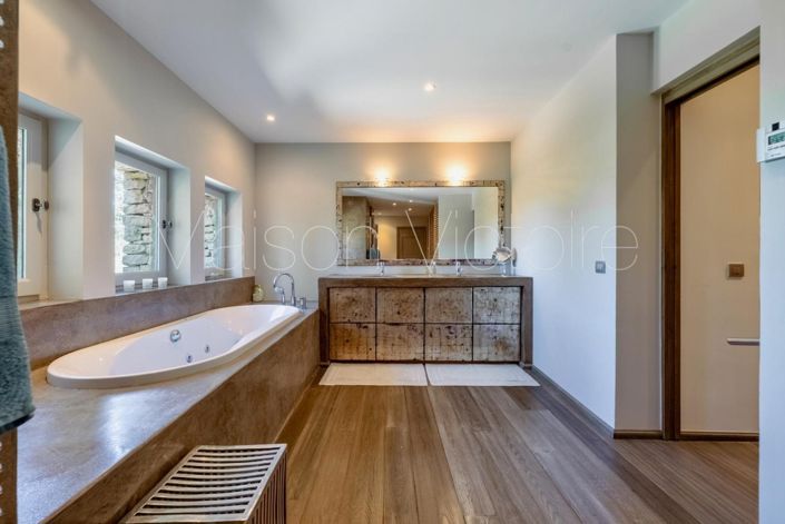 Image No.26-9 Bed House for sale