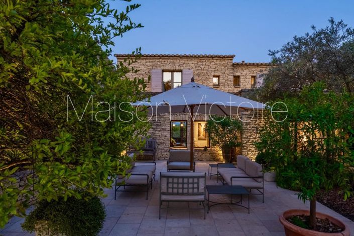 Image No.30-9 Bed House for sale