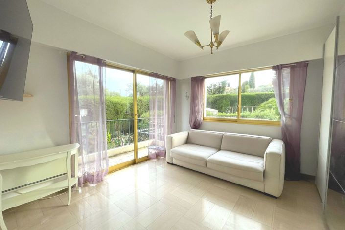 Image No.14-7 Bed House for sale