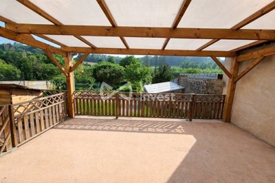 1 - Puilly-et-Charbeaux, House