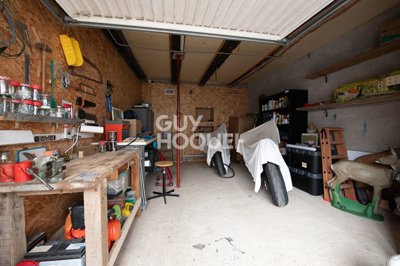 axhb3v7nau931nq79