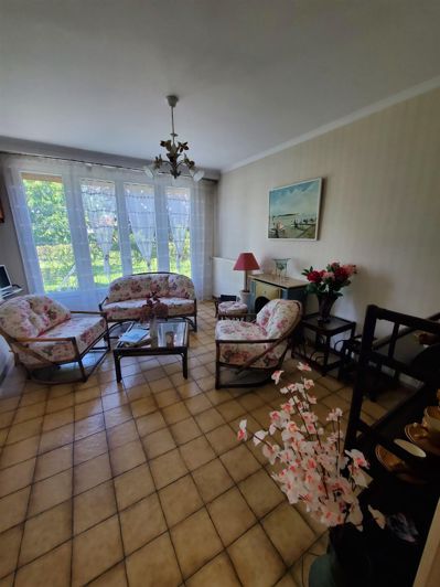 Image No.2-3 Bed House for sale