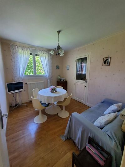 Image No.5-3 Bed House for sale