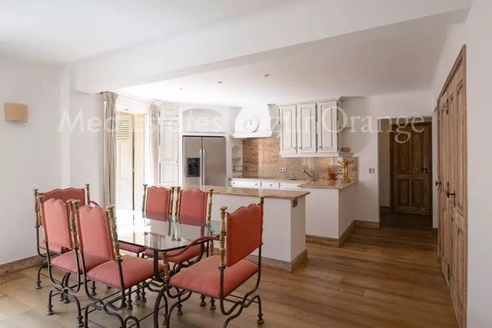Image No.8-3 Bed Apartment for sale