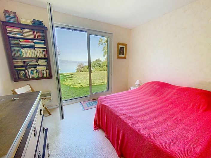 Image No.14-7 Bed House for sale