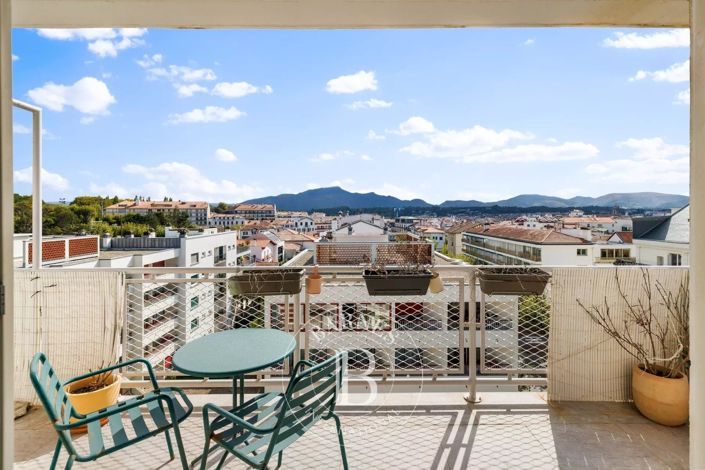Image No.9-1 Bed Apartment for sale