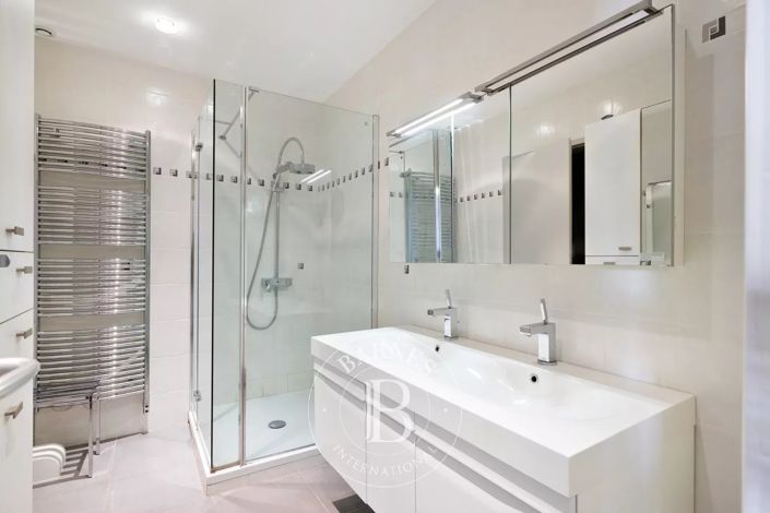 Image No.6-3 Bed Apartment for sale