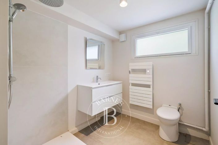 Image No.23-4 Bed House for sale