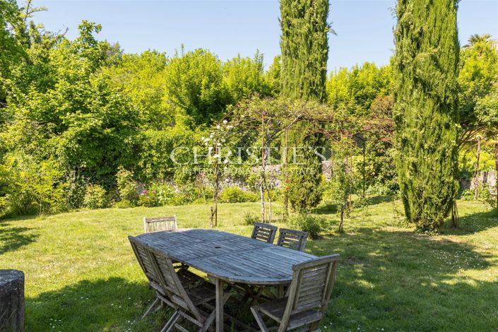 Image No.21-5 Bed House for sale