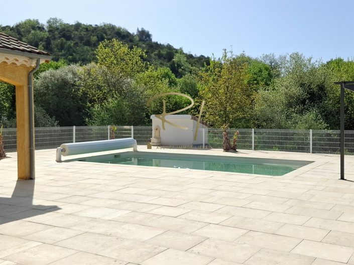 Image No.13-3 Bed House for sale