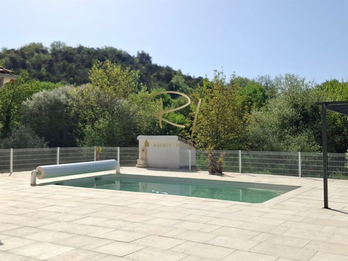 Image No.2-3 Bed House for sale