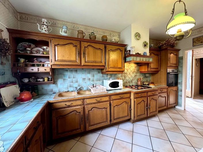 Image No.3-4 Bed House for sale