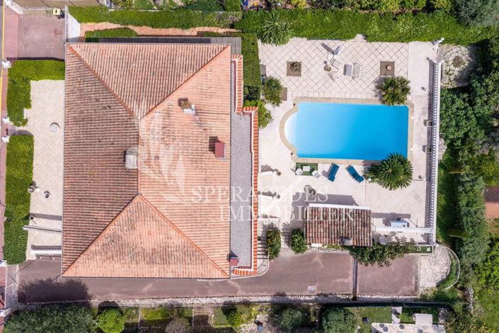 Image No.25-6 Bed House for sale