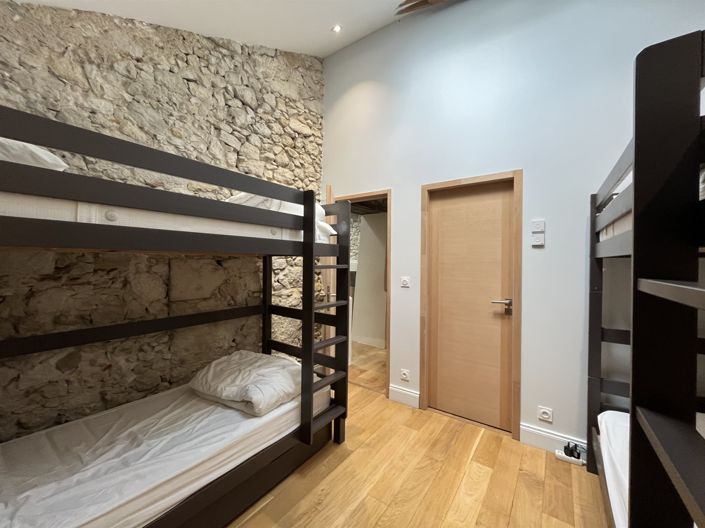 Image No.27-11 Bed House for sale