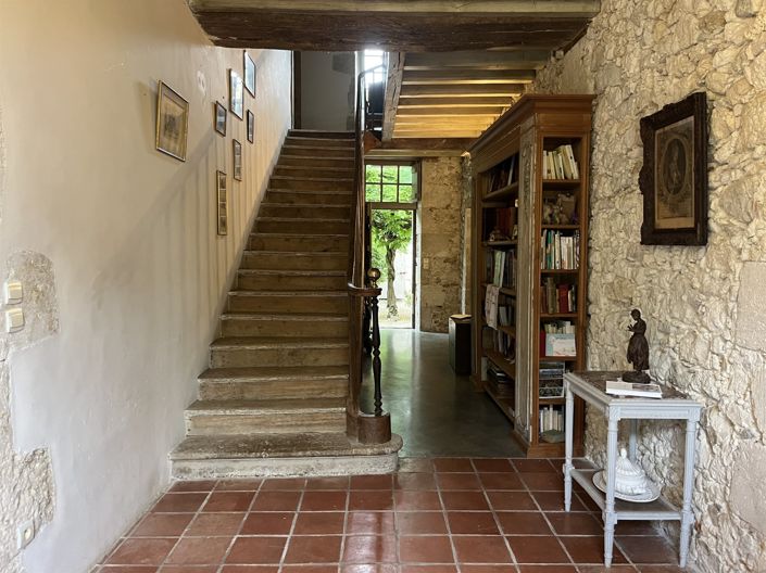 Image No.3-11 Bed House for sale