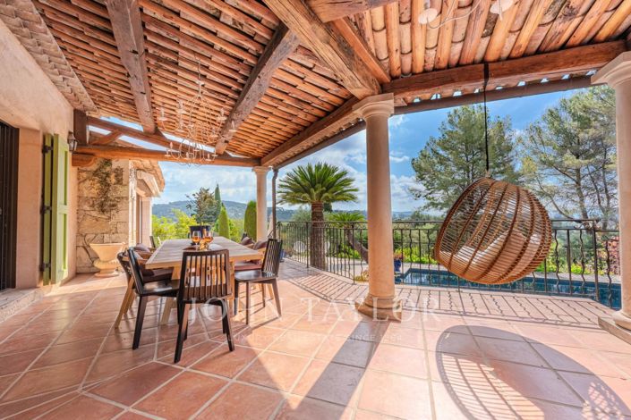 Image No.9-5 Bed House for sale