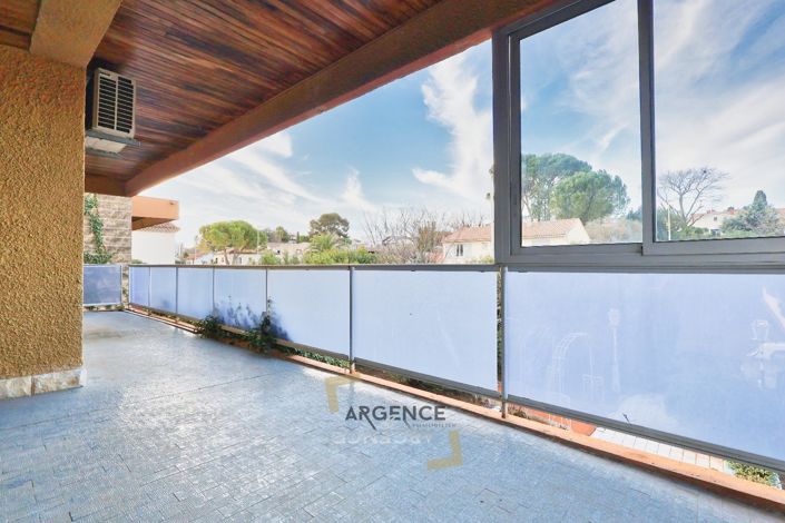 Image No.2-Propriété de 5 chambres à vendre à Montpellier