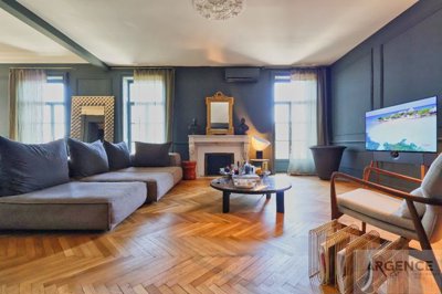 1 - Nîmes, Apartment