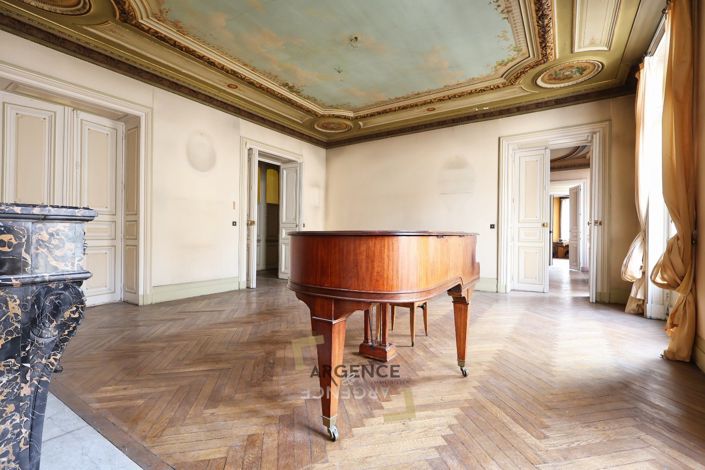 Image No.3-4 Bed Apartment for sale