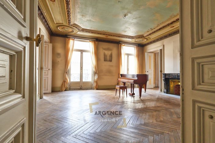 Image No.5-4 Bed Apartment for sale