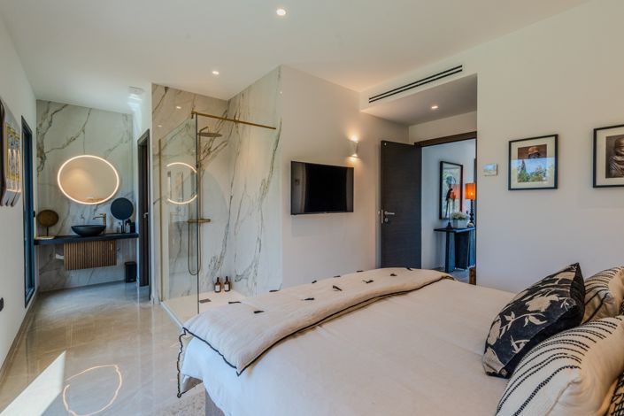 Image No.29-4 Bed House for sale