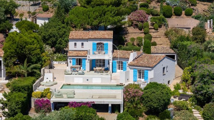 Image No.2-5 Bed House for sale