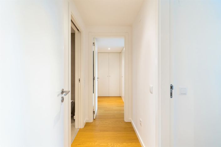 Image No.13-3 Bed Apartment for sale