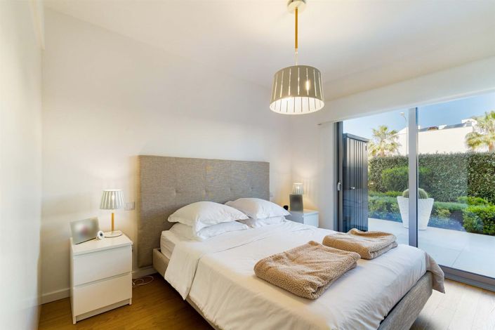 Image No.14-3 Bed Apartment for sale