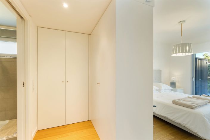 Image No.17-3 Bed Apartment for sale