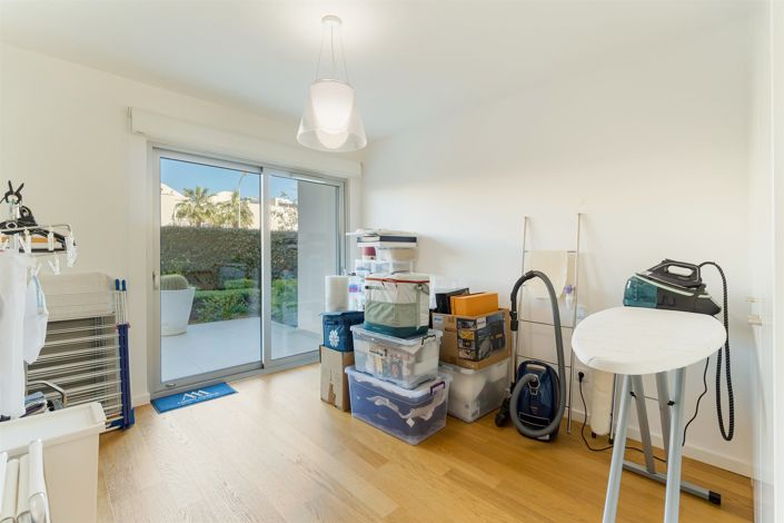 Image No.19-3 Bed Apartment for sale