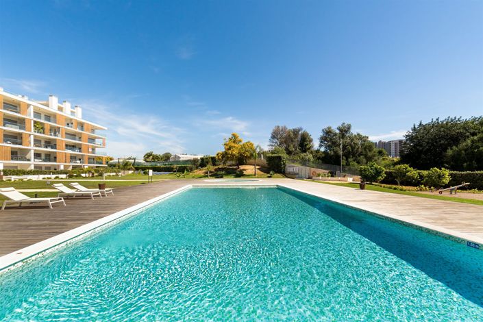 Image No.27-3 Bed Apartment for sale