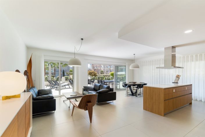 Image No.3-3 Bed Apartment for sale