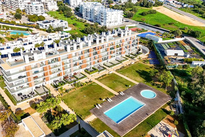 Image No.37-3 Bed Apartment for sale