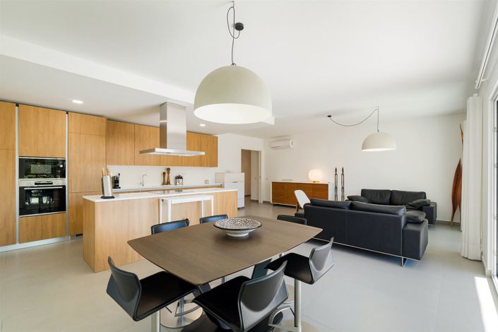 Image No.6-3 Bed Apartment for sale