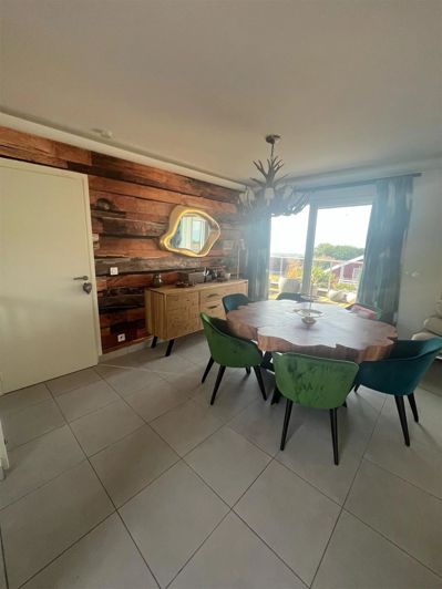 Image No.8-3 Bed House for sale