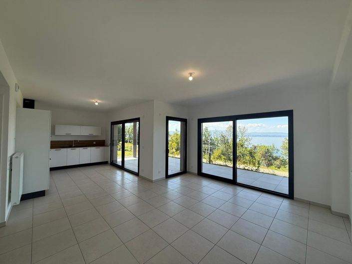 Image No.3-3 Bed Apartment for sale